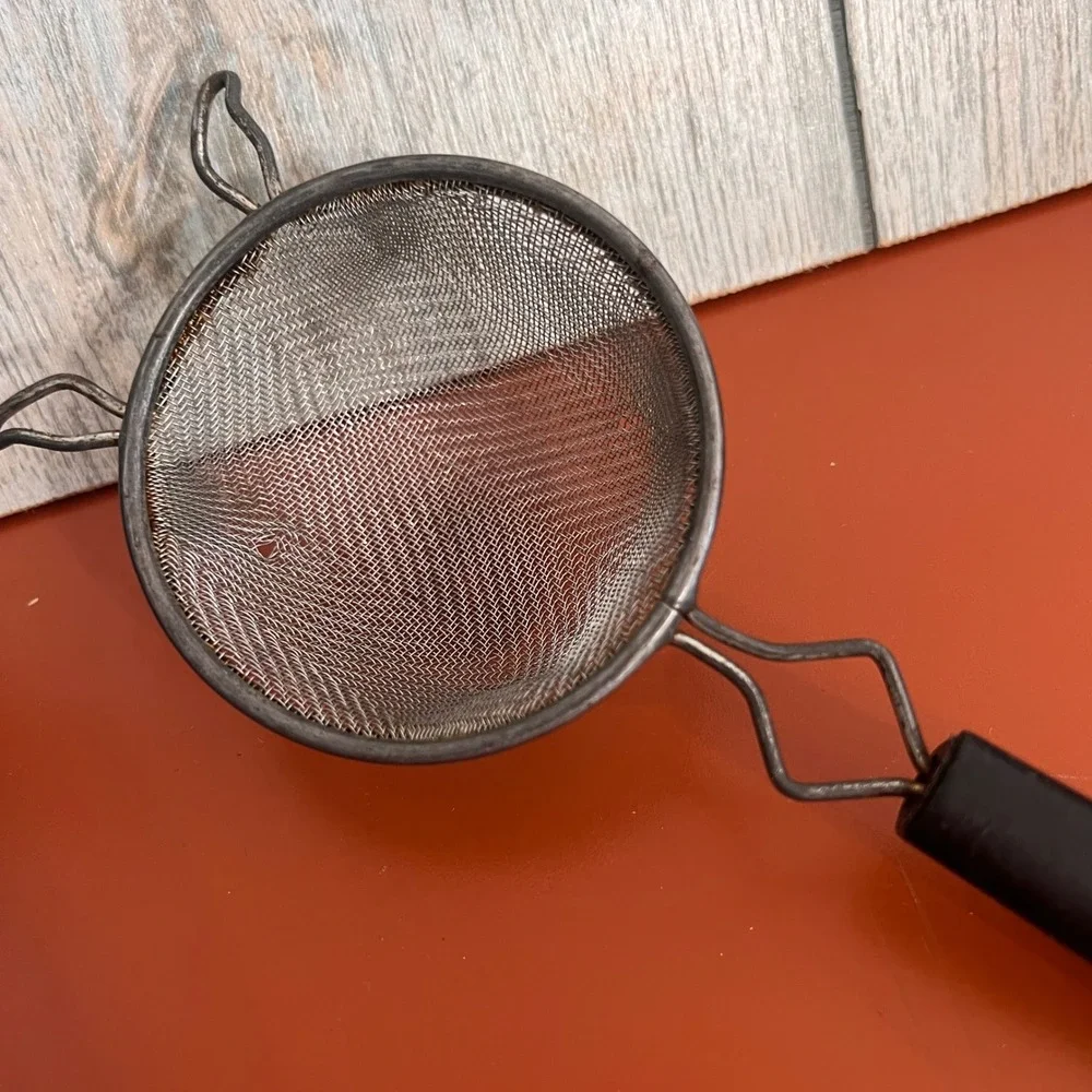 Vintage Fine Mesh Kitchen Strainer Stainless Steel Sifter‎ Black Handle 8.5 Inch